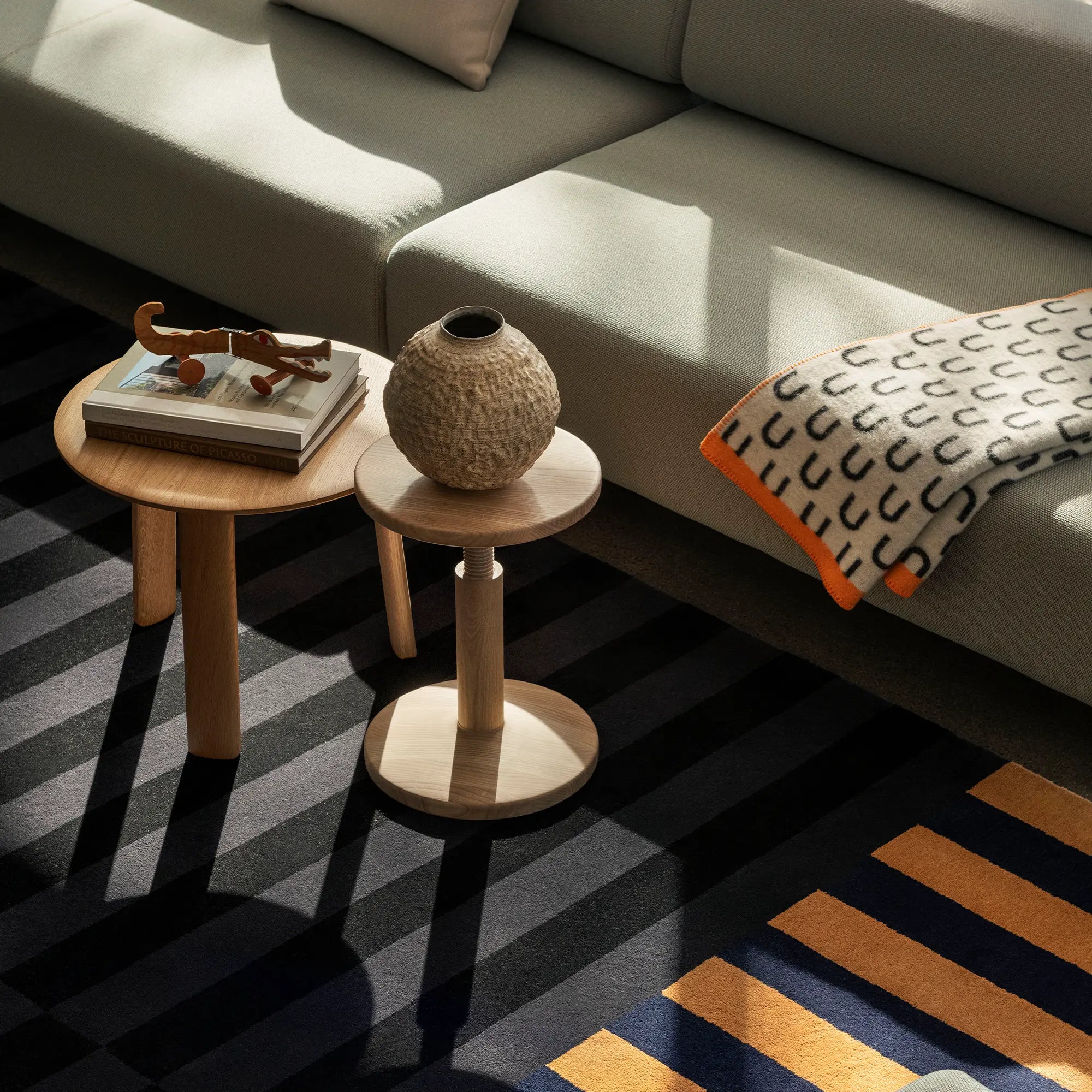 Alle Coffee Table