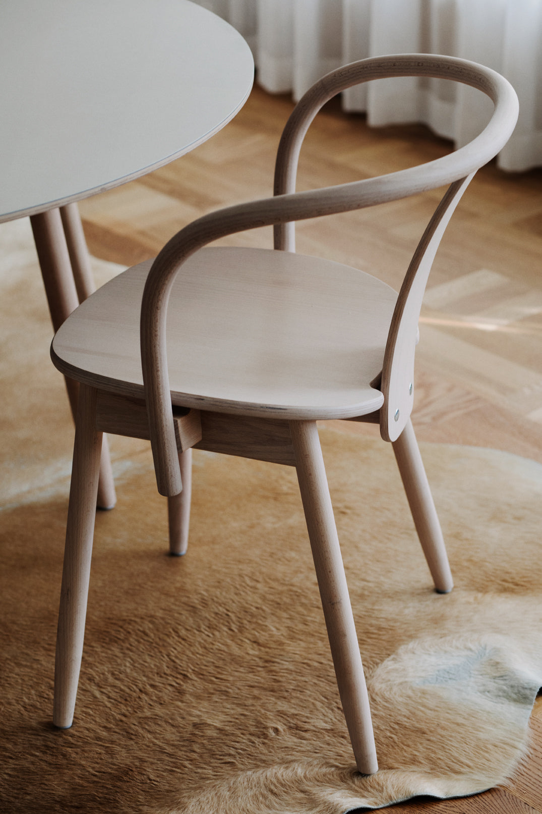 Icha Chair