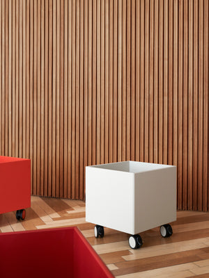 Color Box II with Castors