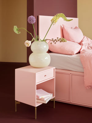 DREAM Nightstand with Plinth