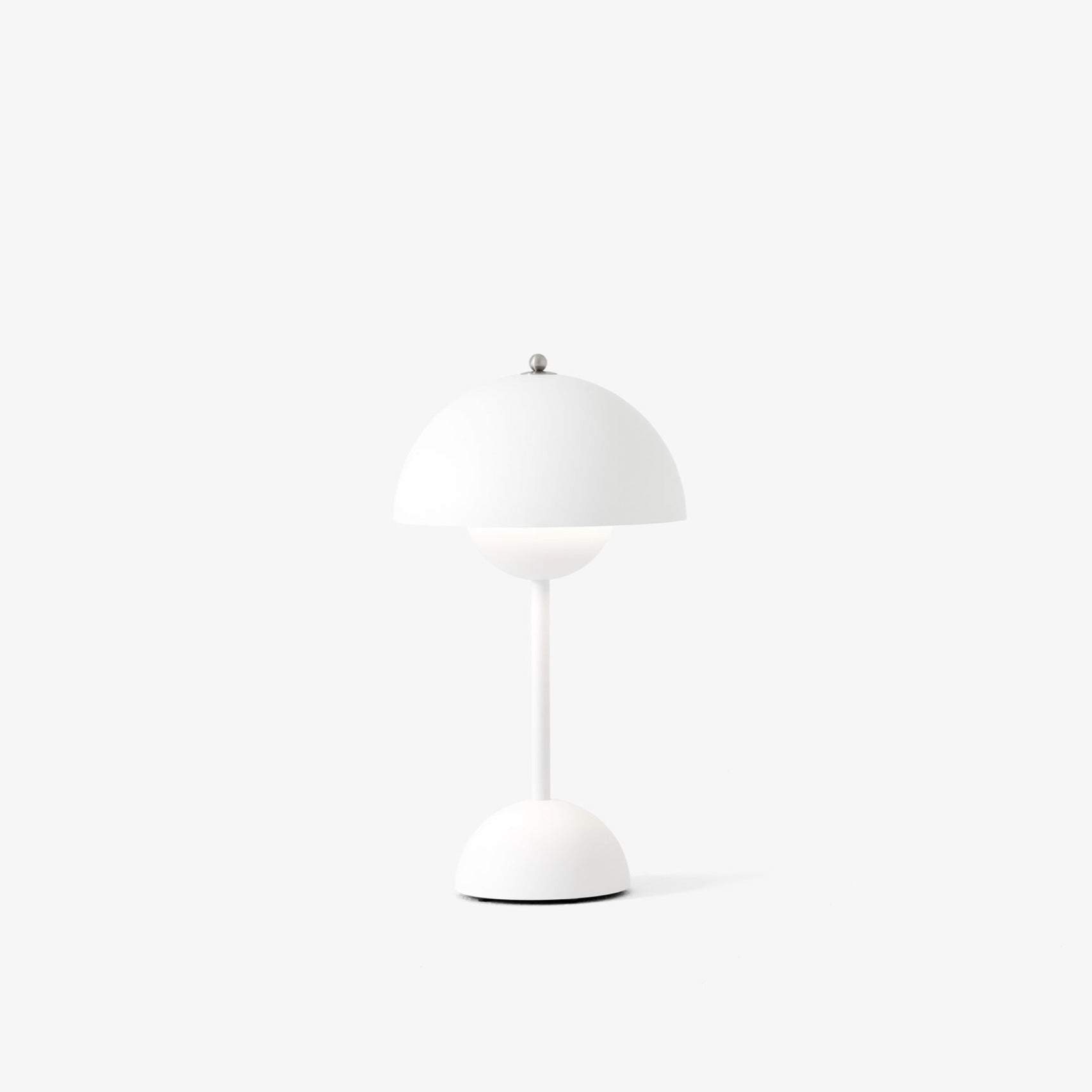 Flowerpot Portable LED Table Lamp VP9 - Teak New York