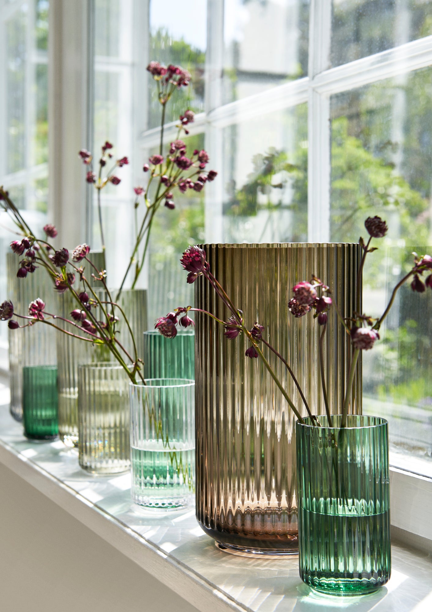 Total hår digital Glass Vase in Copenhagen Green - Teak New York