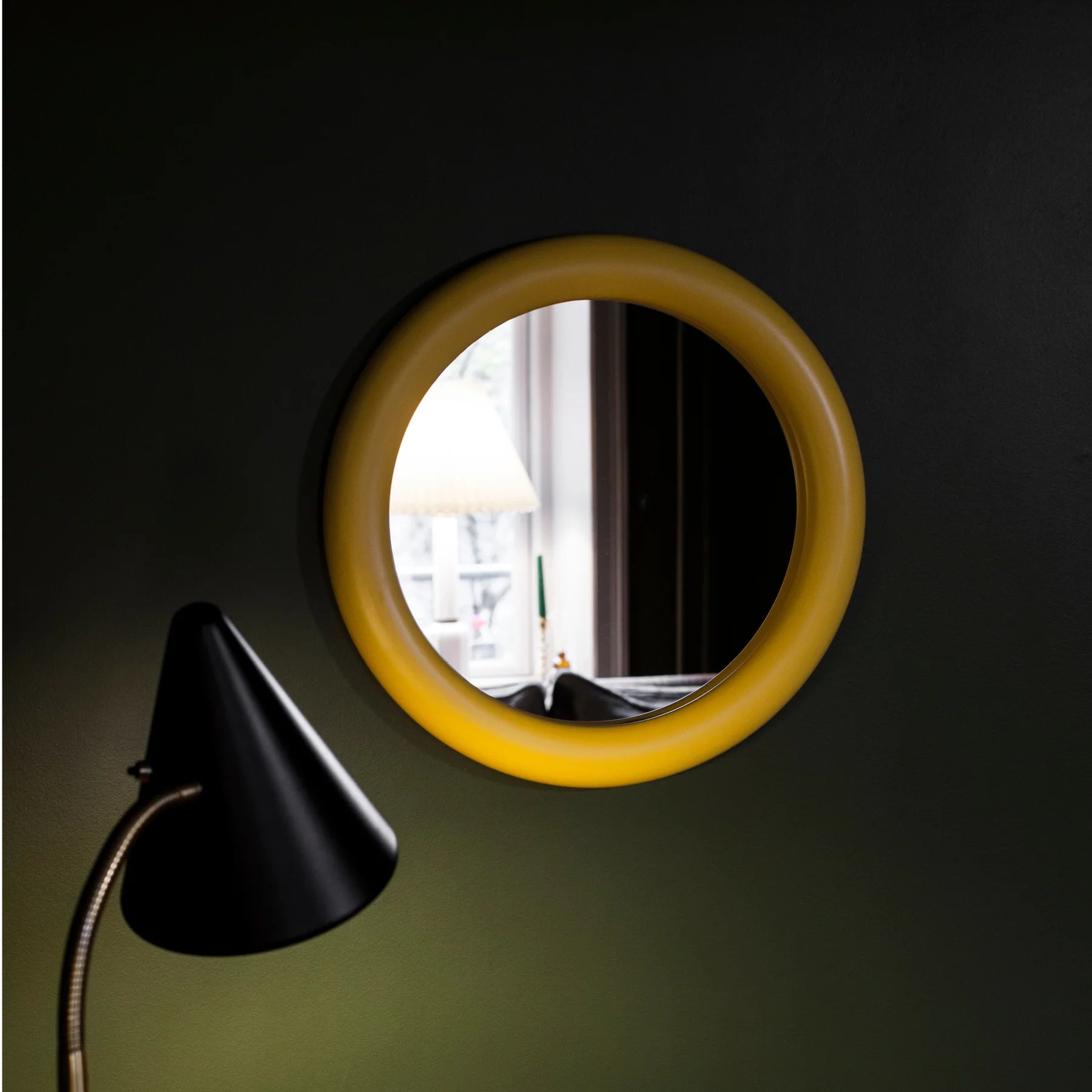 Duplum Mirror